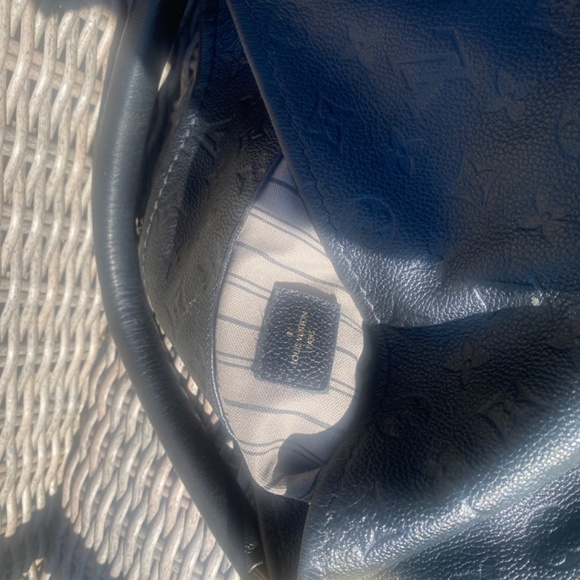 Louis Vuitton Artsy MM - Picture 6 of 7